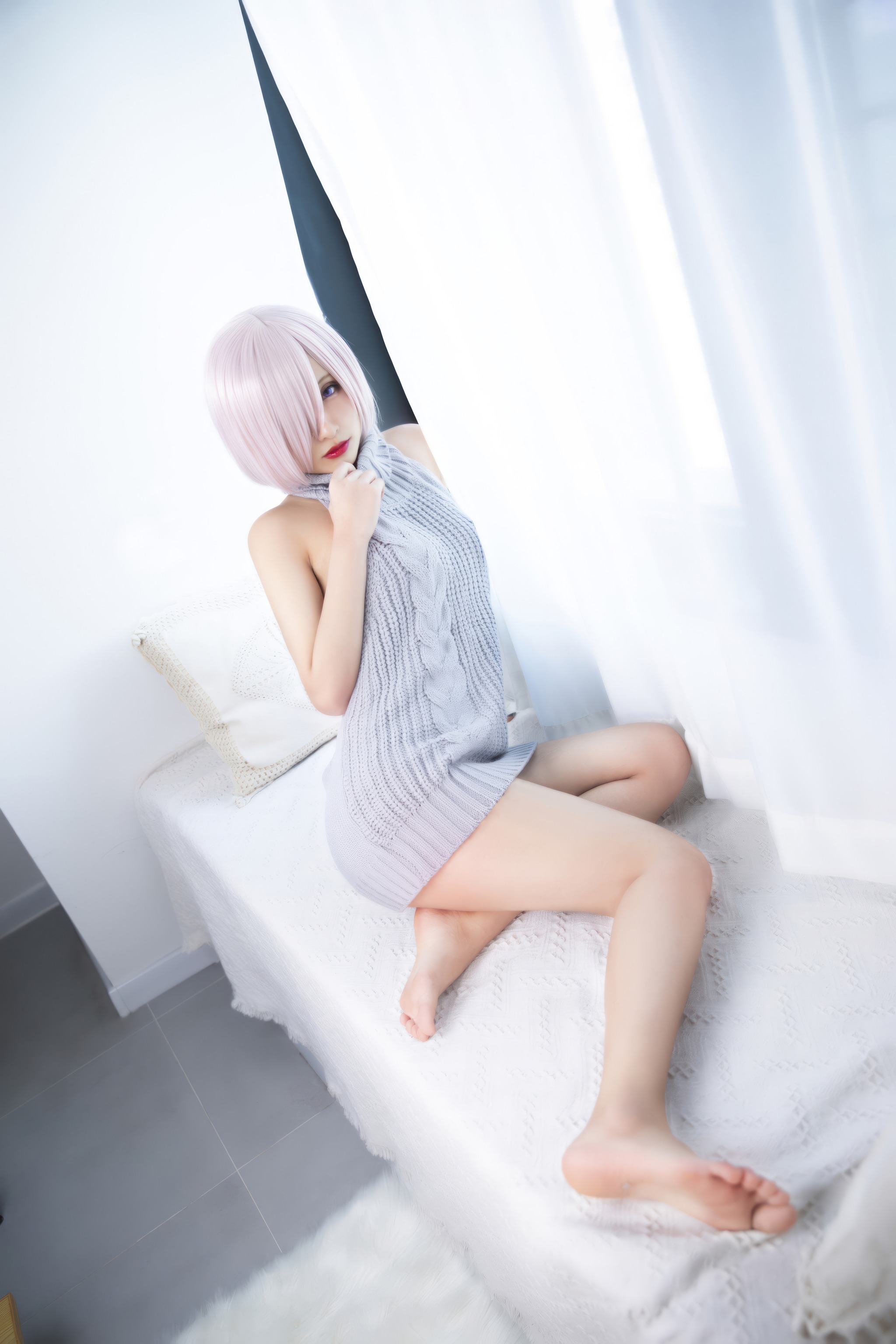 图片[1]-洛璃 LoLiSAMA – NO.100 玛修露背毛衣 [23P]-XikXak